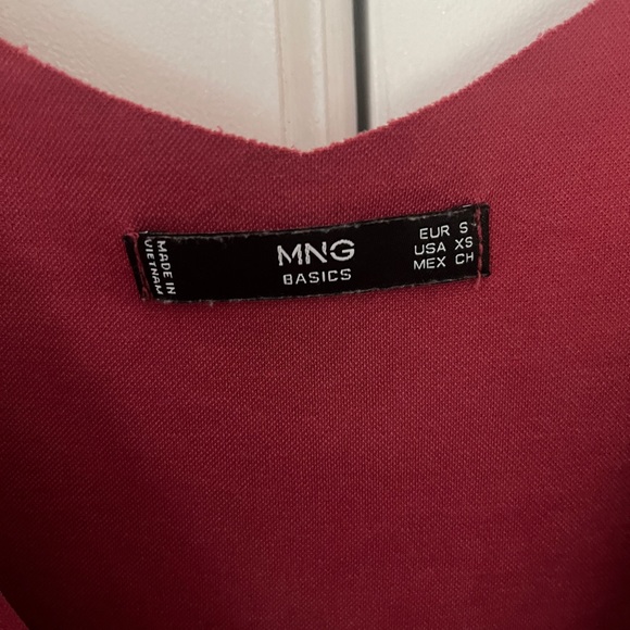 Pink Mango Tank - Picture 2 of 2